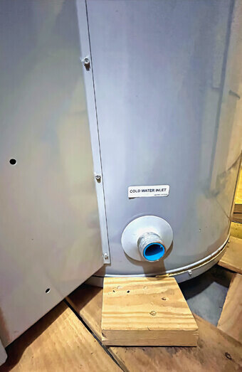 https://plumberbayswater.com.au/uploads/2025/06/hot-water-266575.jpg