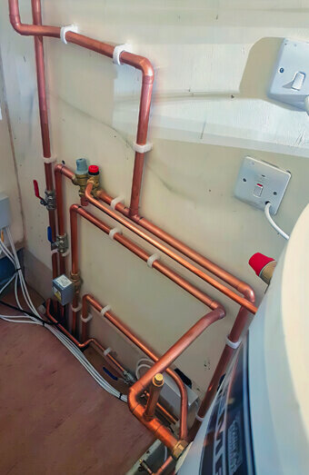 https://plumberbayswater.com.au/uploads/2025/06/hot-water-301986.jpg